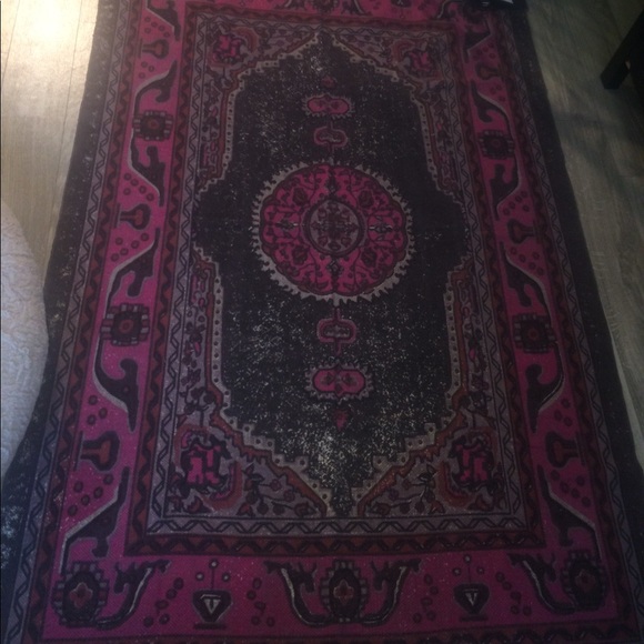 Salma Printed Rug - Picture 4 of 5