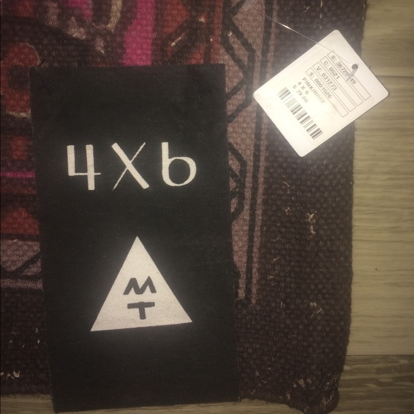 Salma Printed Rug - Picture 5 of 5