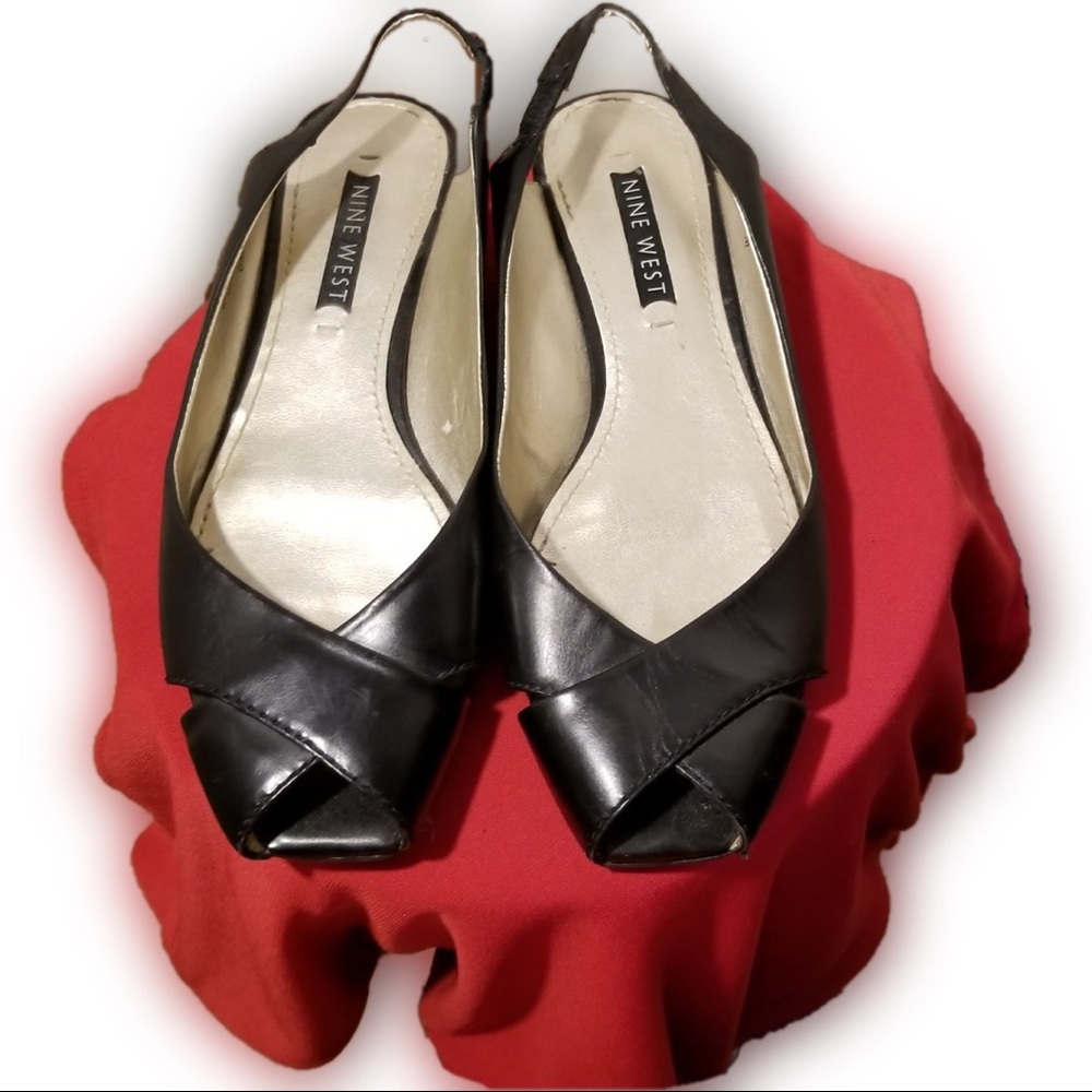 Nine West Flat Sandals