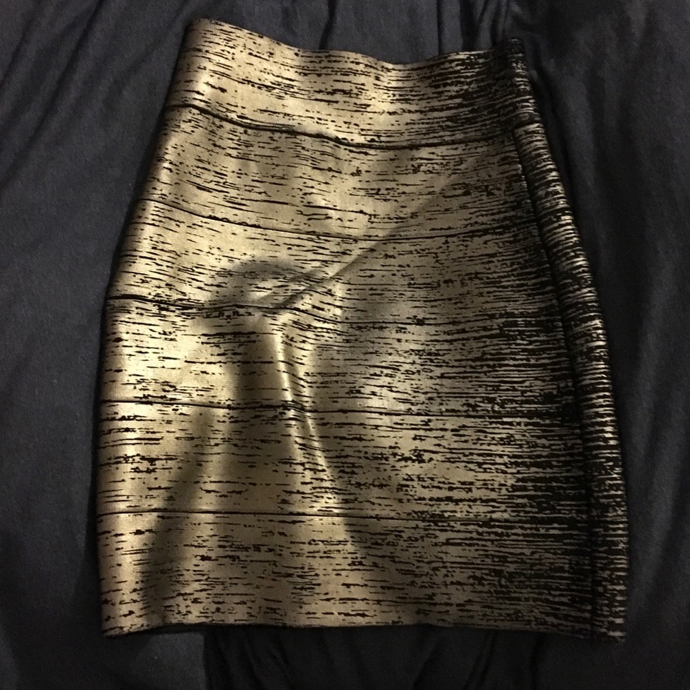 BCBG MAXAZRIA Josie Bandage Skirt