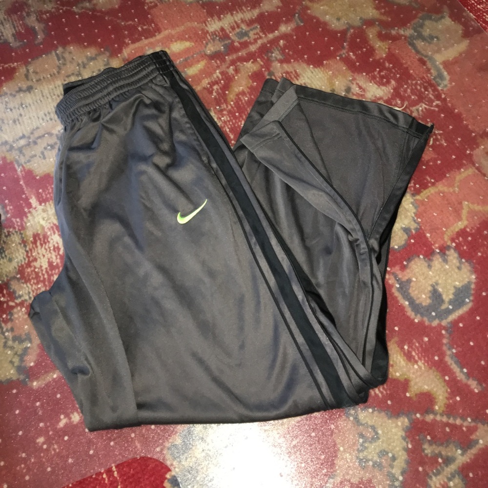 Gray sweat pants