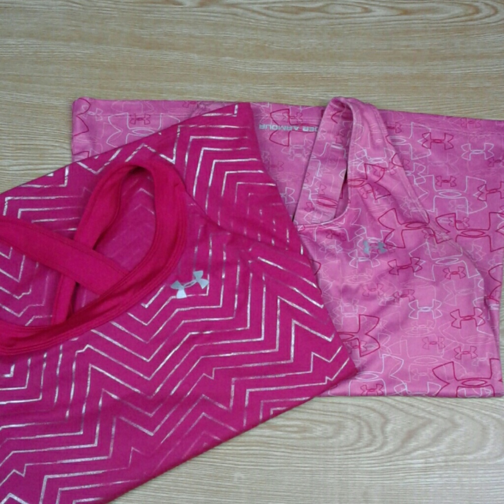 2 women's UNDER ARMOUR workout tops. MEDIUM