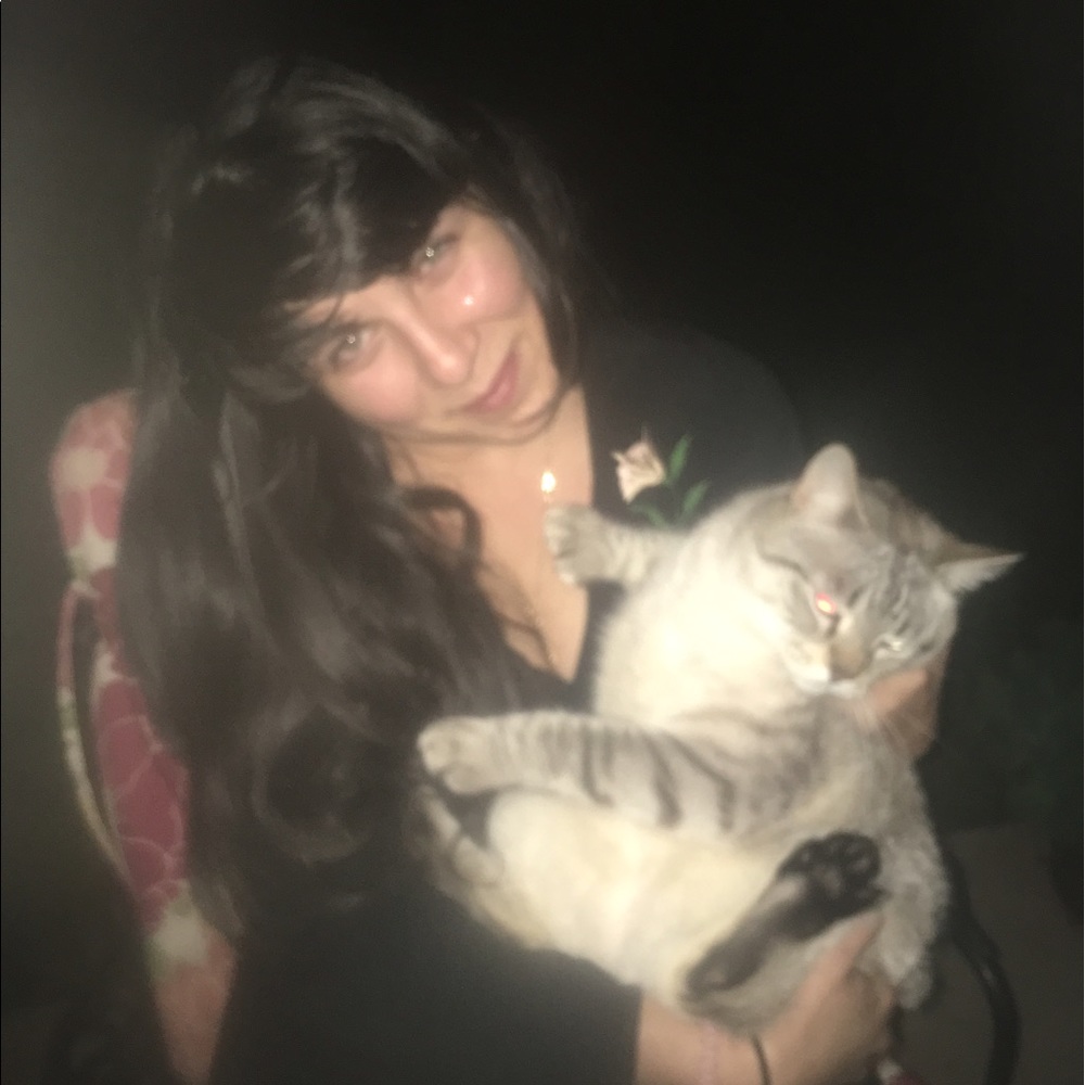 Meet your Posher, Tori