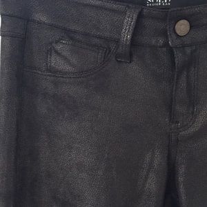 Black skinny jeans (leather lookalike)