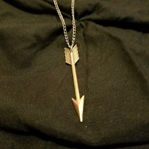 Free with purchase Arrow necklace