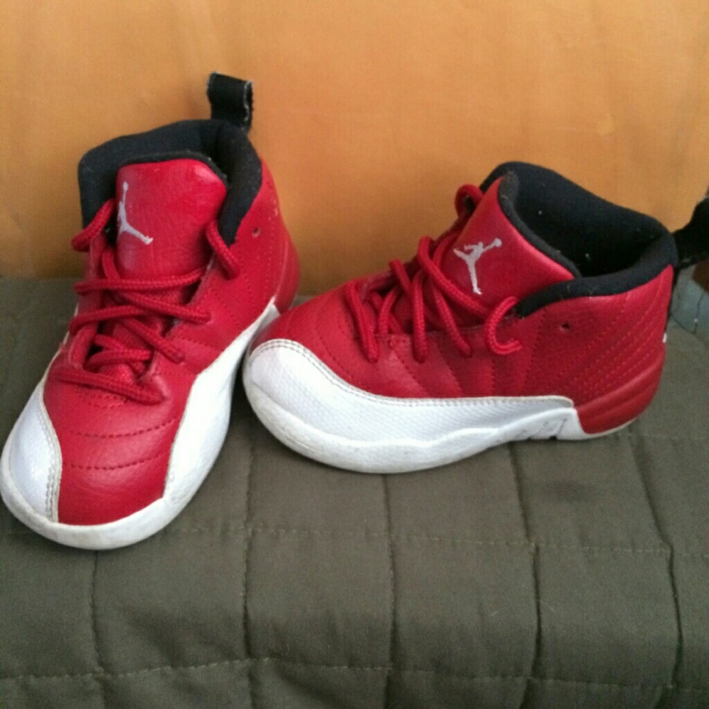 Jordans kids 8c