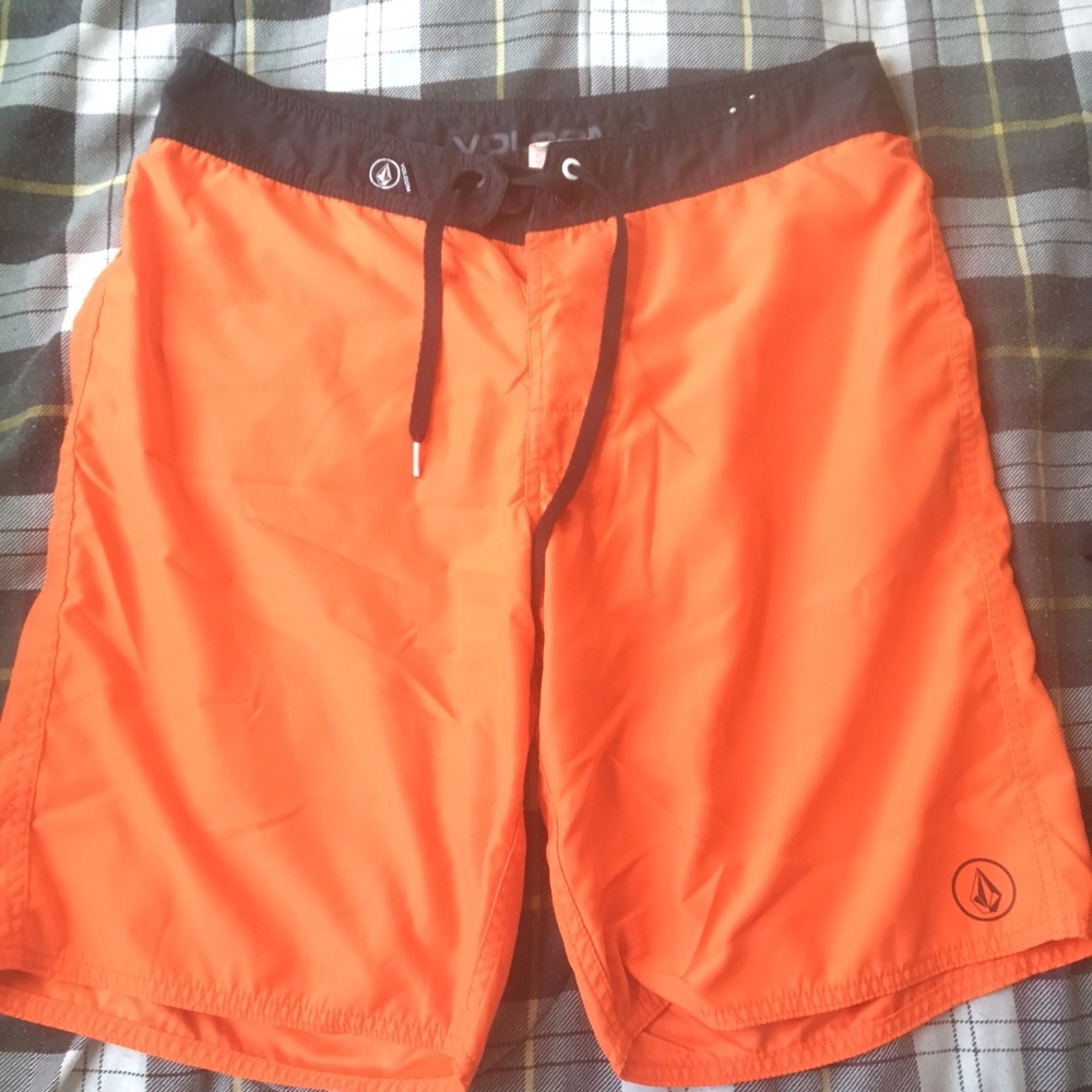 MENS VOLCOM 19" BOARDSHORTS