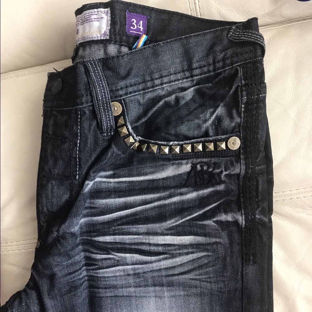 Akoo Jeans