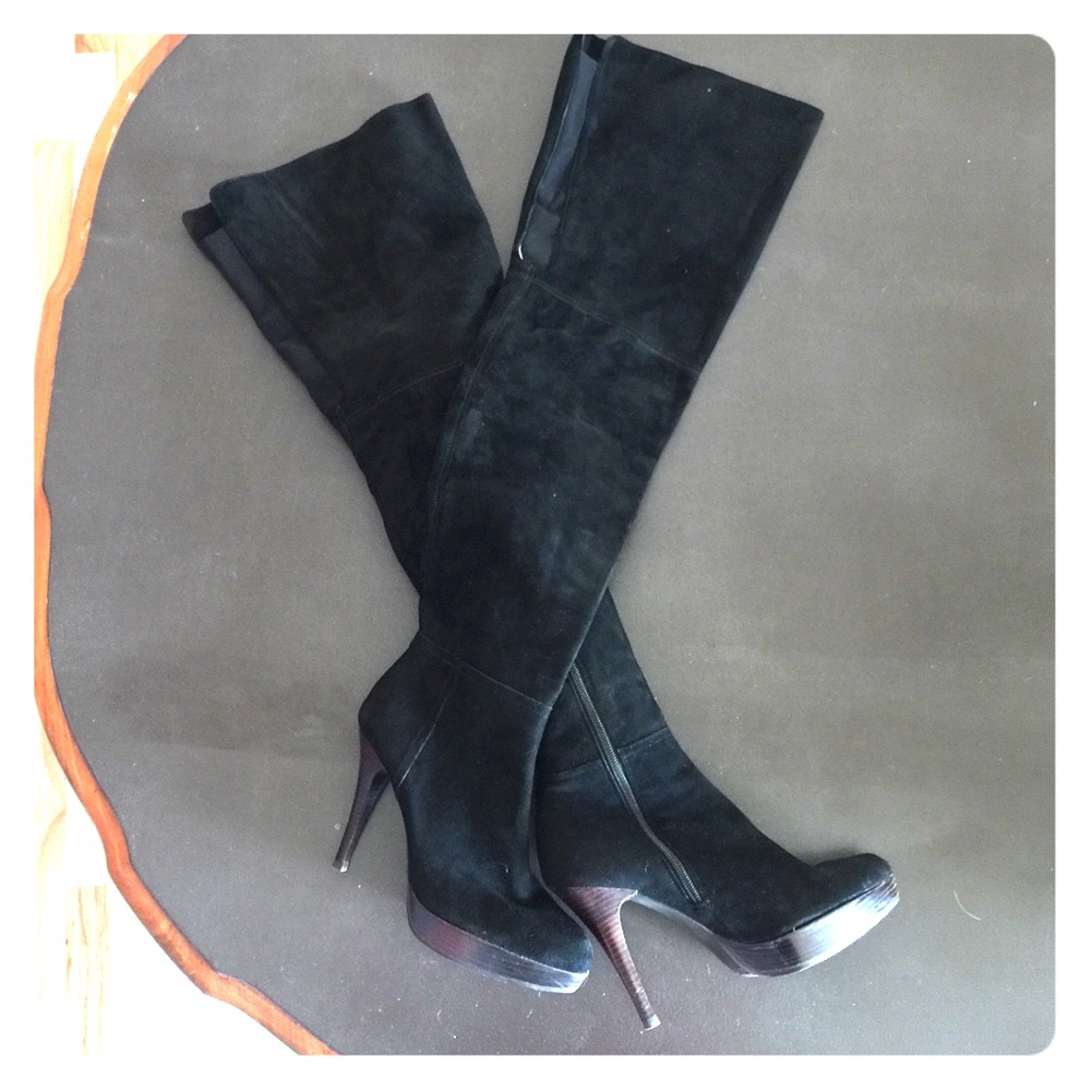 Stuart Weitzman Over the Knee Suede boots Size 6.5