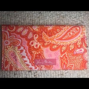 Vera Bradley checkbook cover