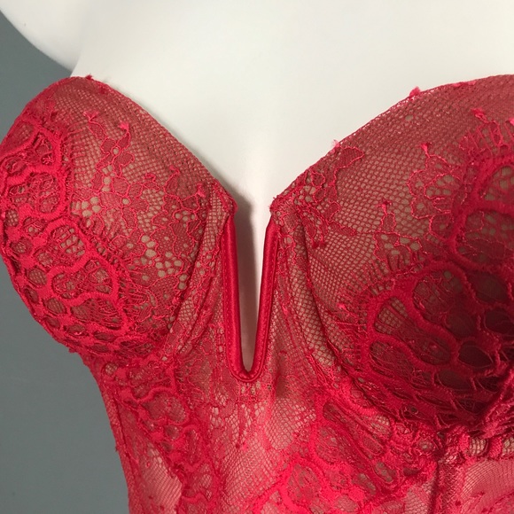 Victoria's Secret Strapless Buste 32D - Picture 3 of 5