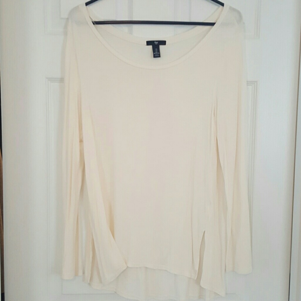 Gap scoopneck sheer beige long sleeve