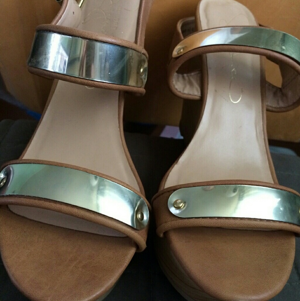 Wedge sandals 8 1/2