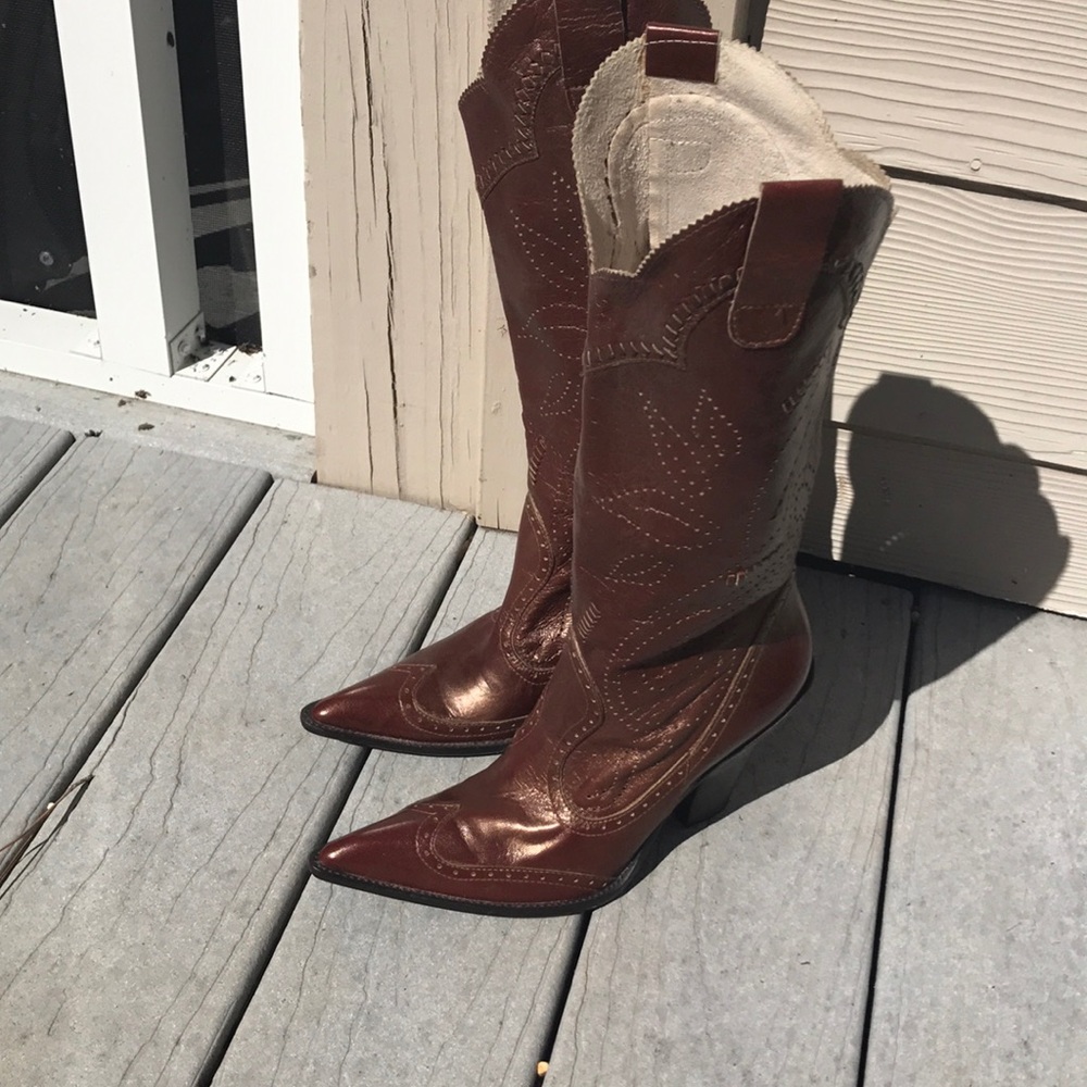 BCBG boots worn few times
