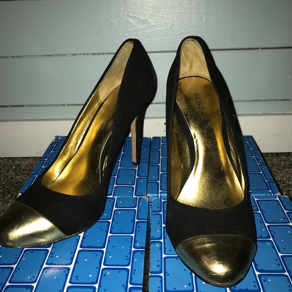 BCBG Shoes - BCBG gold-toed stiletto heels