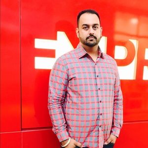 Meet your Posher, Parmjit