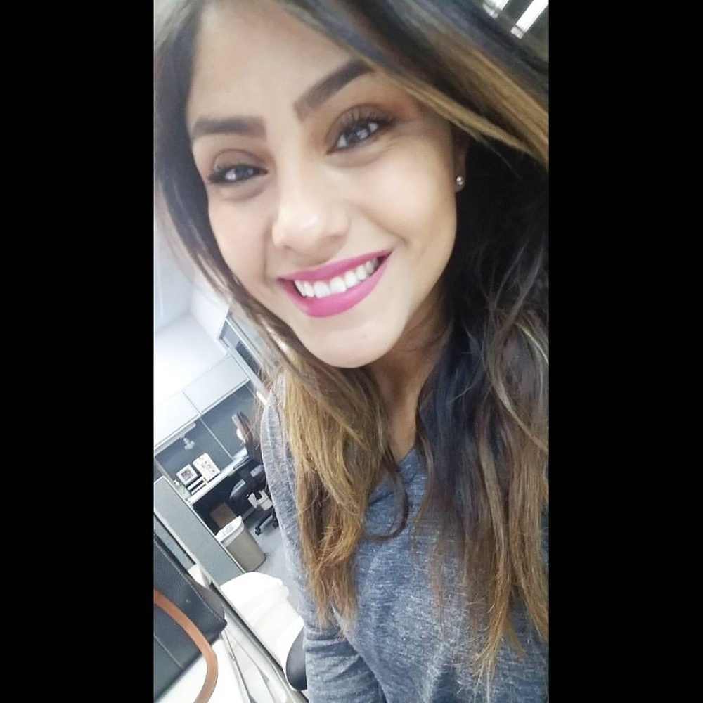 Meet your Posher, Iliana