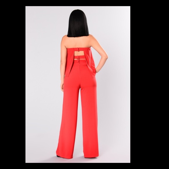 Red tube jump suit (Never been worn) - Picture 4 of 4