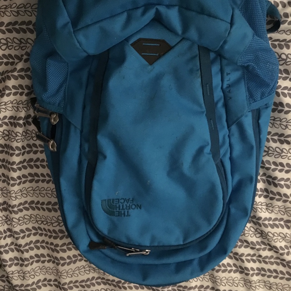 North face vault backpack