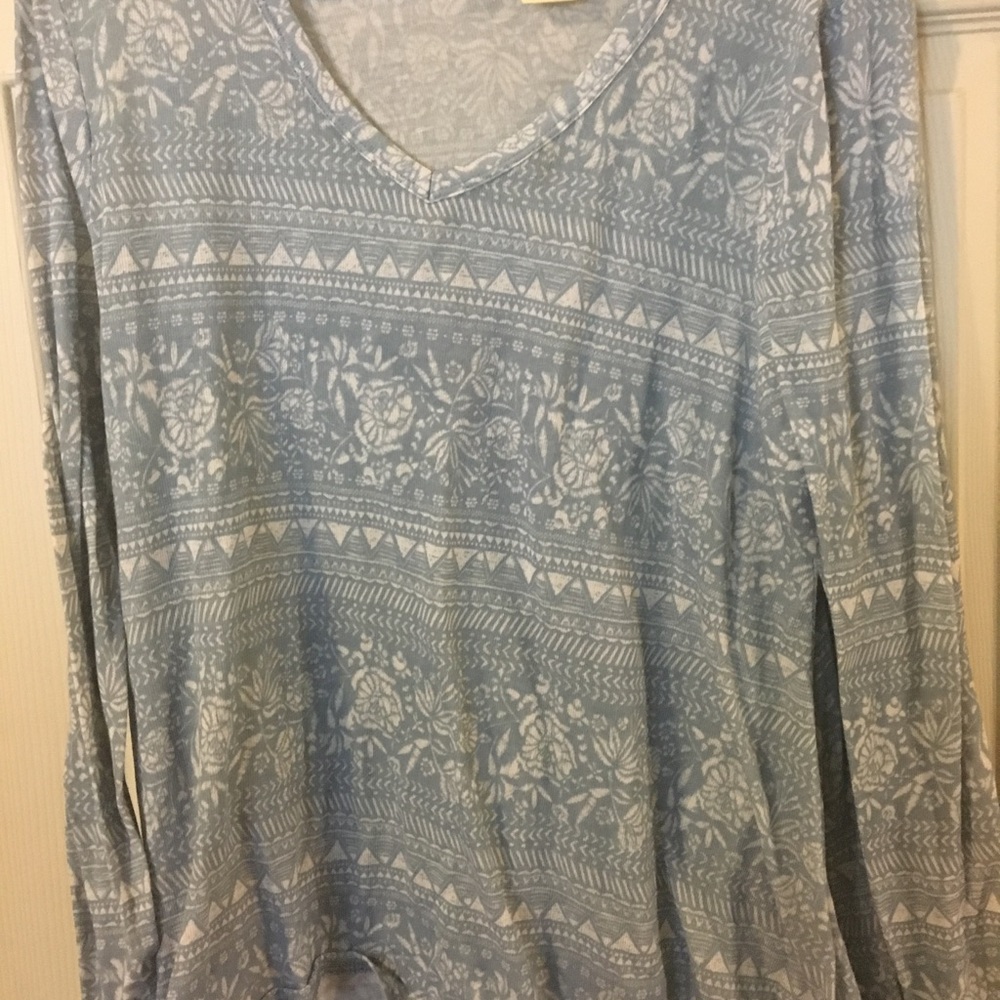Blue and white long sleeve top