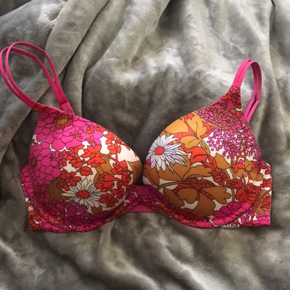 Victoria's Secret Very Sexy Push Up Bra