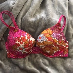 Victoria's Secret Very Sexy Push Up Bra