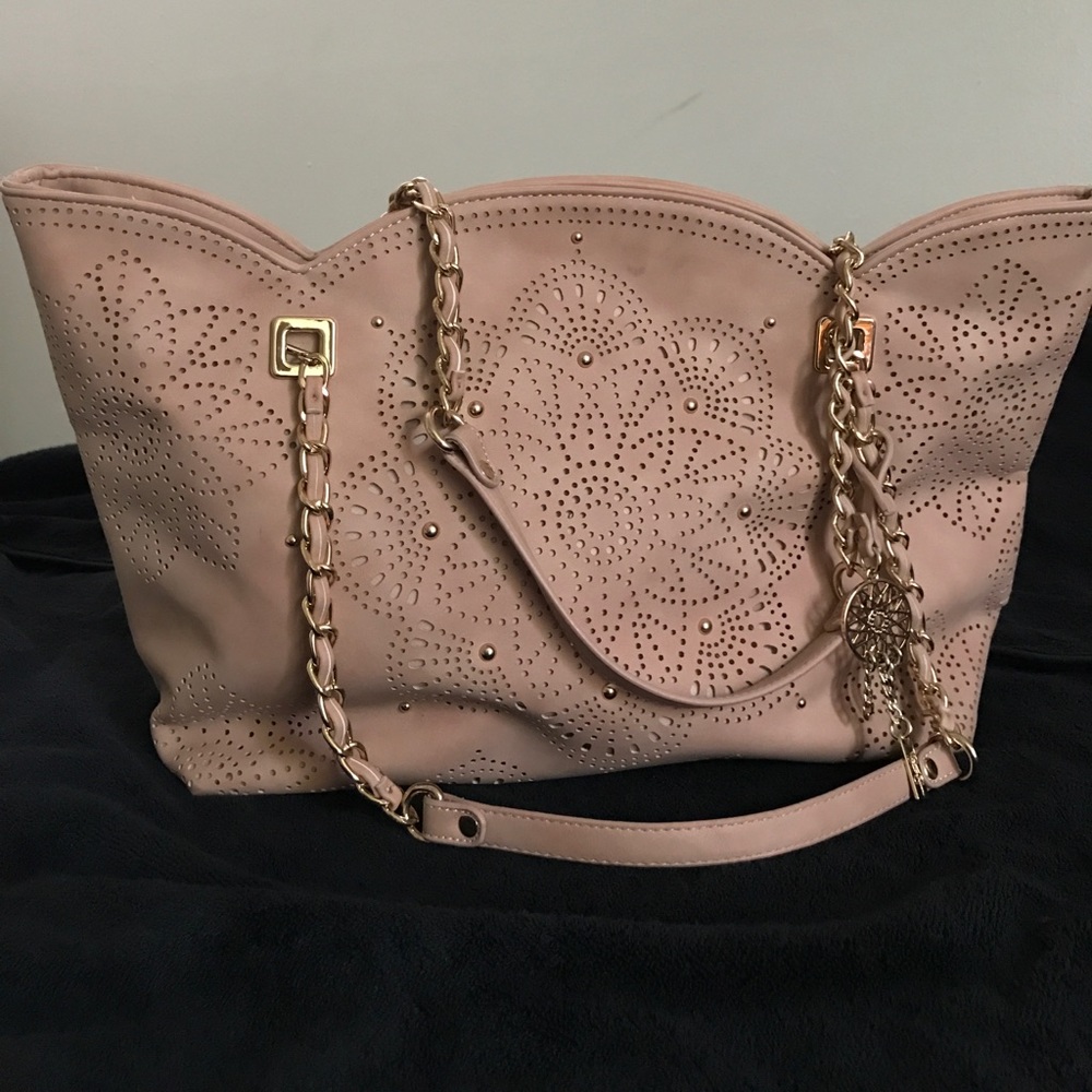 Jessica Simpson purse