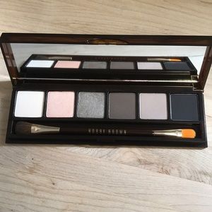 Bobbi Brown Brand NEW Cool Eye Palette