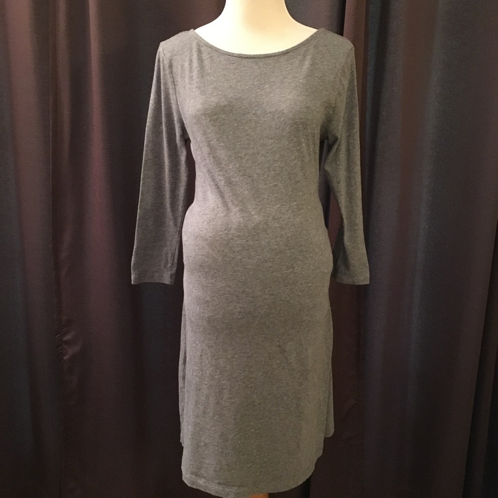 Cozy maternity 3/4 sleeve t-shirt dress