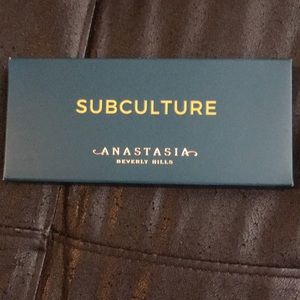 Brand New Authentic Anastasia Subculture