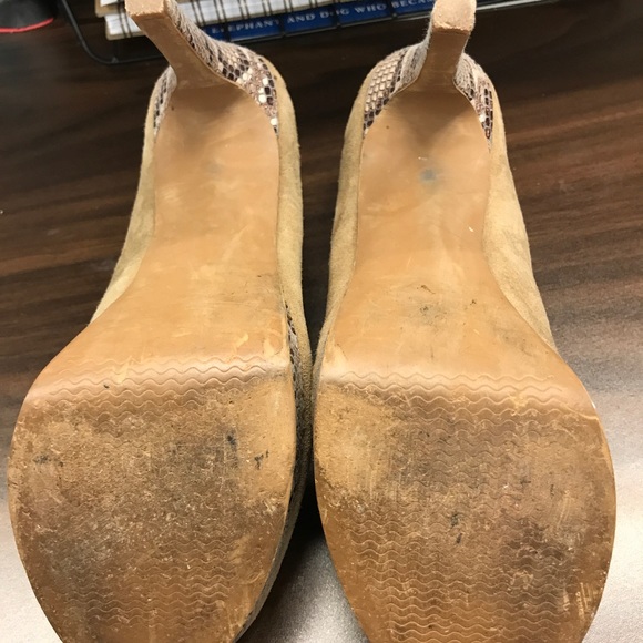 Tan heel - Picture 4 of 5