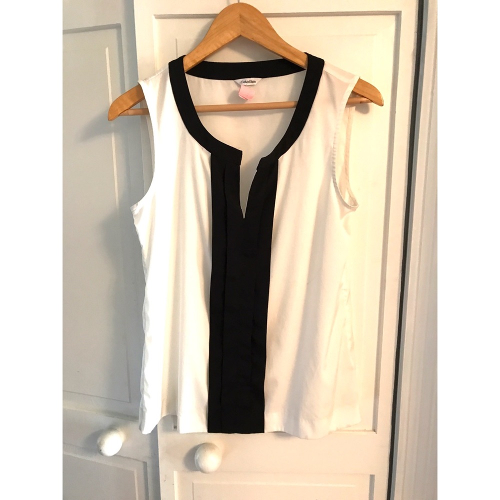 Calvin Klein white and black blouse