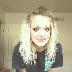 Meet your Posher, Britney