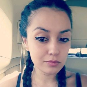 Meet your Posher, Erika