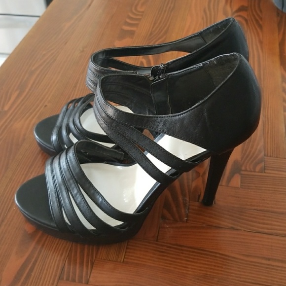 Diba Shoes - DIBA Black strappy heels sz 9