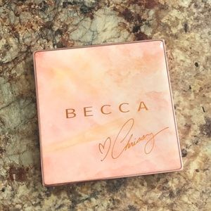 BECCA "Becca x Chrissy Teigen Glow Face Palette"