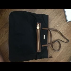 Michael kors shoulder bag