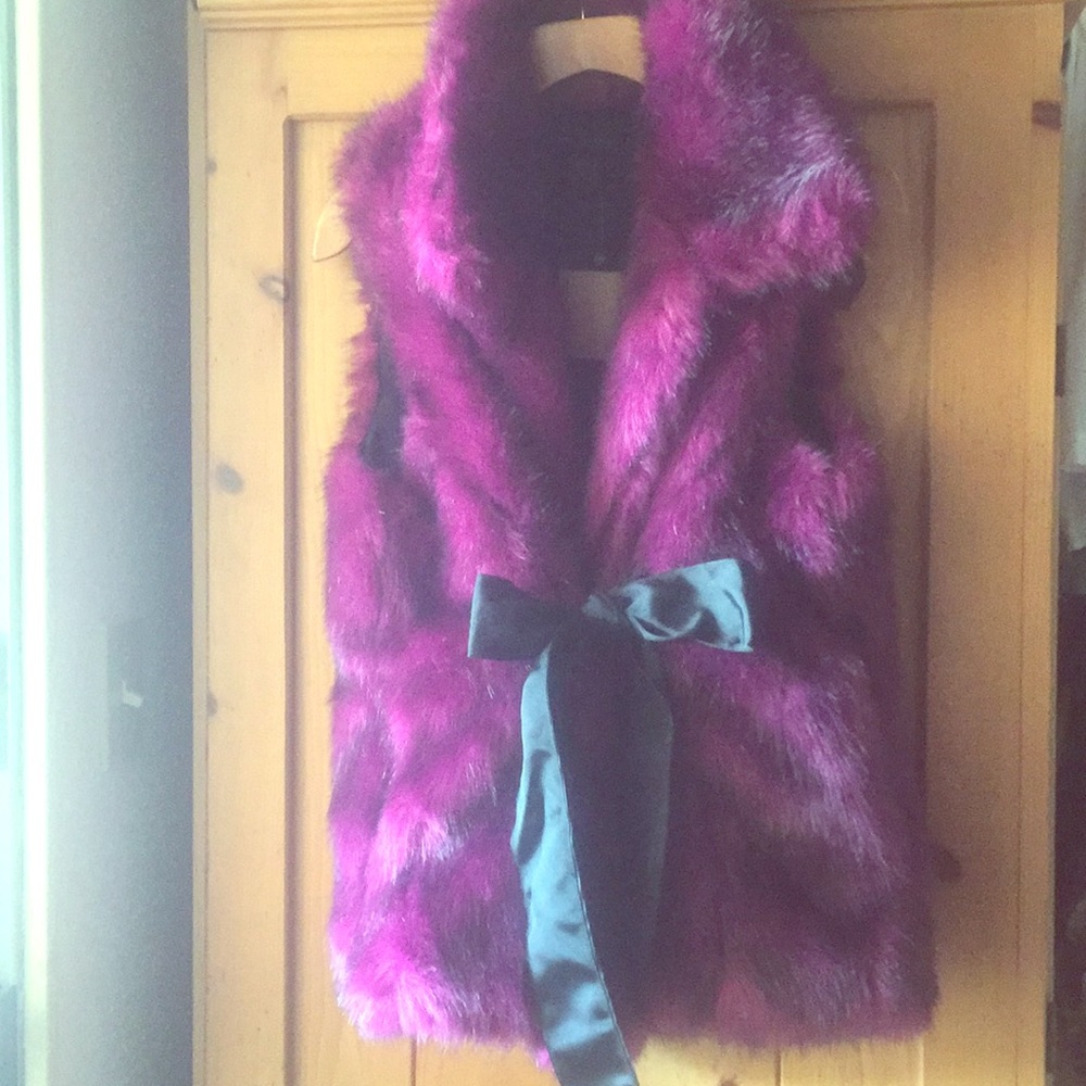 STEVE MADDEN FUR VEST