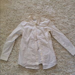 Gap Maternity Classic Button Down Shirt