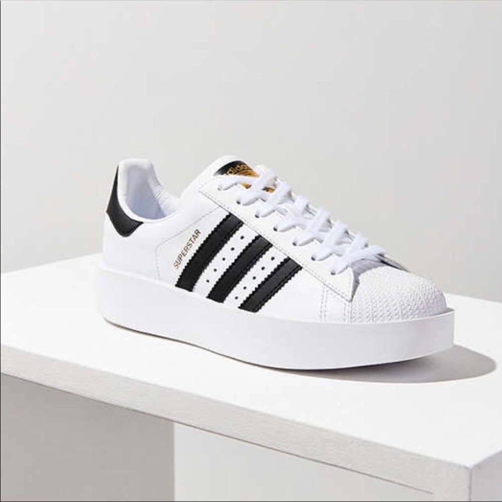 Adidas Superstar Sneakers ✨