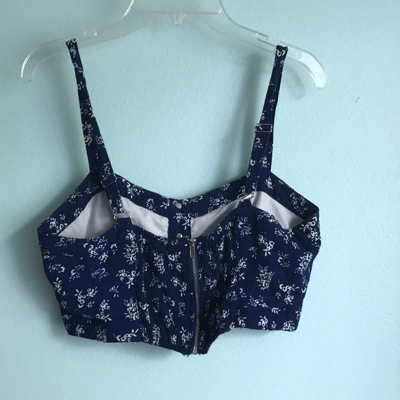 Forever 21 crop top - Picture 4 of 5