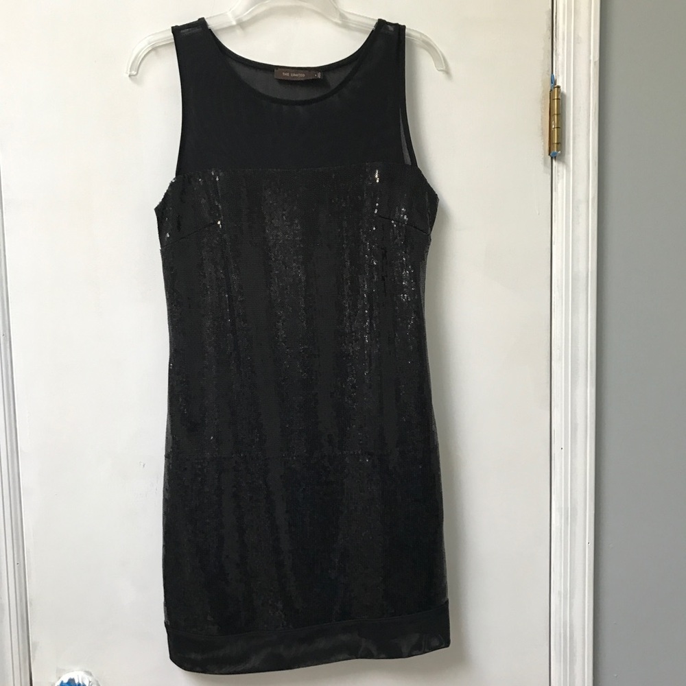 The Limited Sequin Shift - Picture 3 of 7