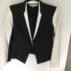 Helmut Lang cropped blazer Helmut Lang cropped blazer