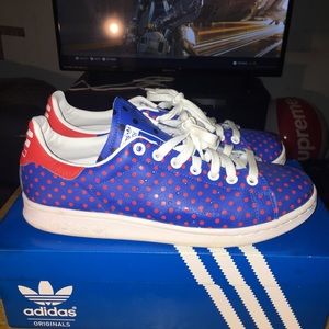 Adidas Stan smith/ Pharrell Williams
