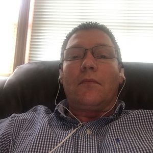 Meet your Posher, Joe