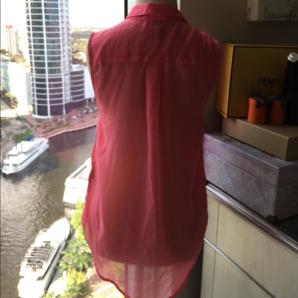 PINK SLEEVELESS Blouse - Picture 4 of 5