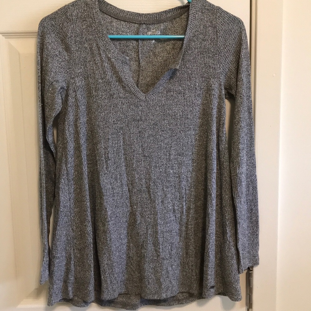 Grey Hollister long sleeve