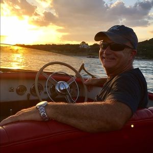 Meet your Posher, Mark