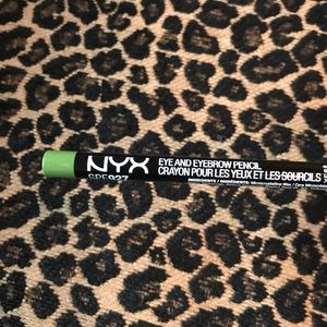 NYX Eye pencil/ eyeliner