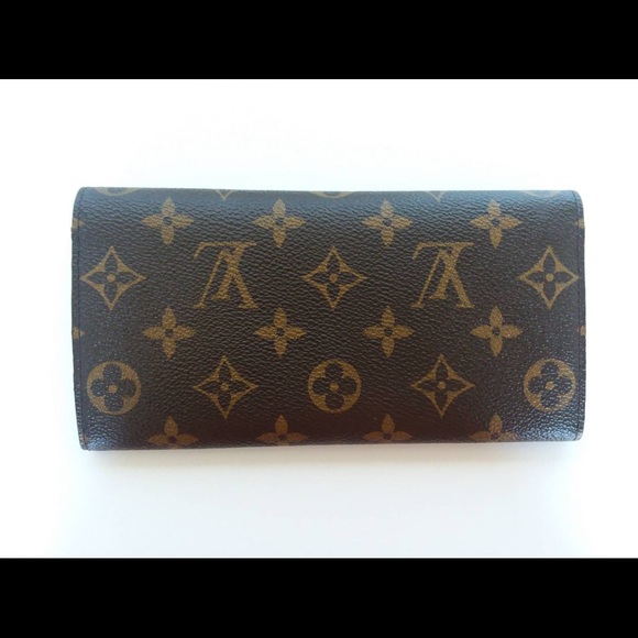💯% Authentic Louis Vuitton Emile Wallet 💕 - Picture 2 of 8